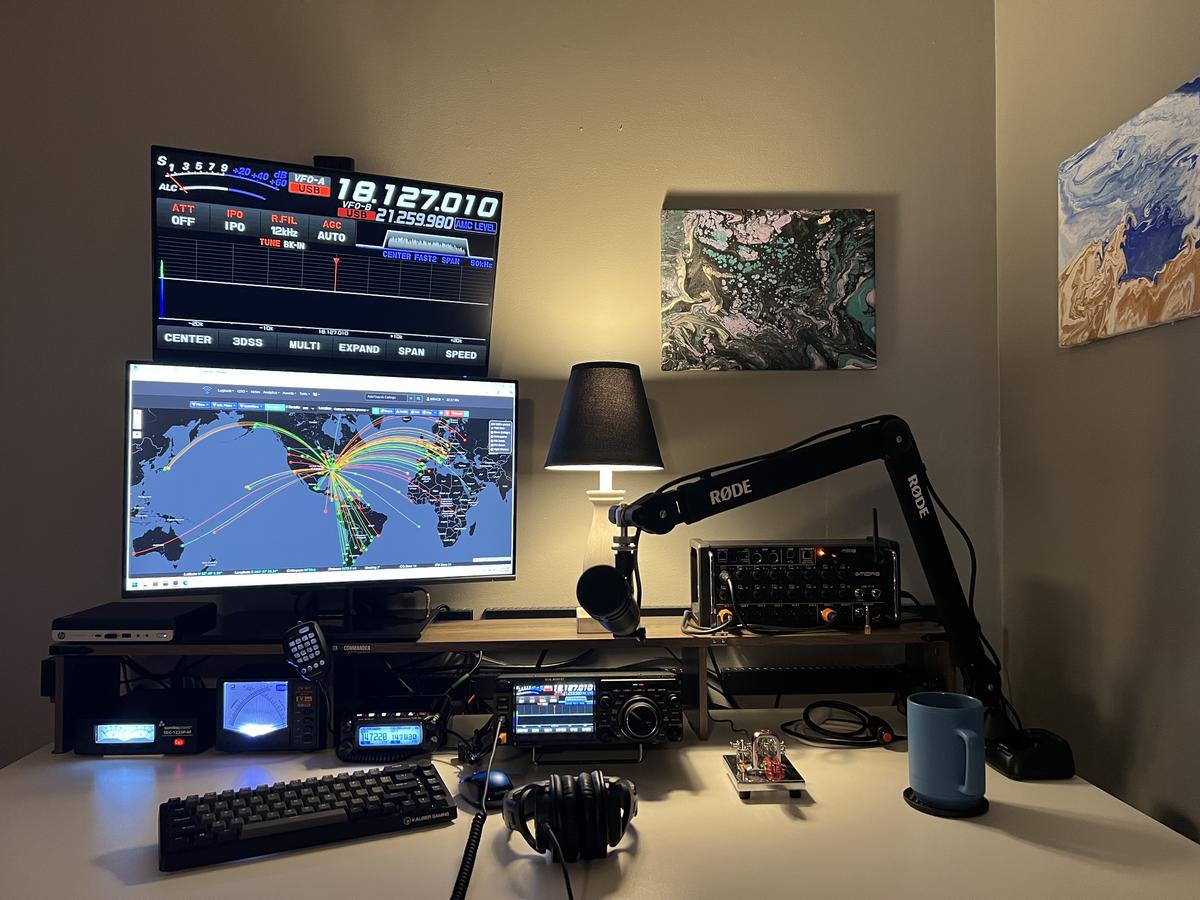 WB4CS corner shack
